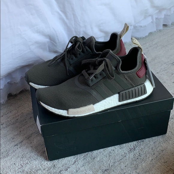 NEW Adidas NMD_R1 Women’s Adidas Sneakers, 8.5